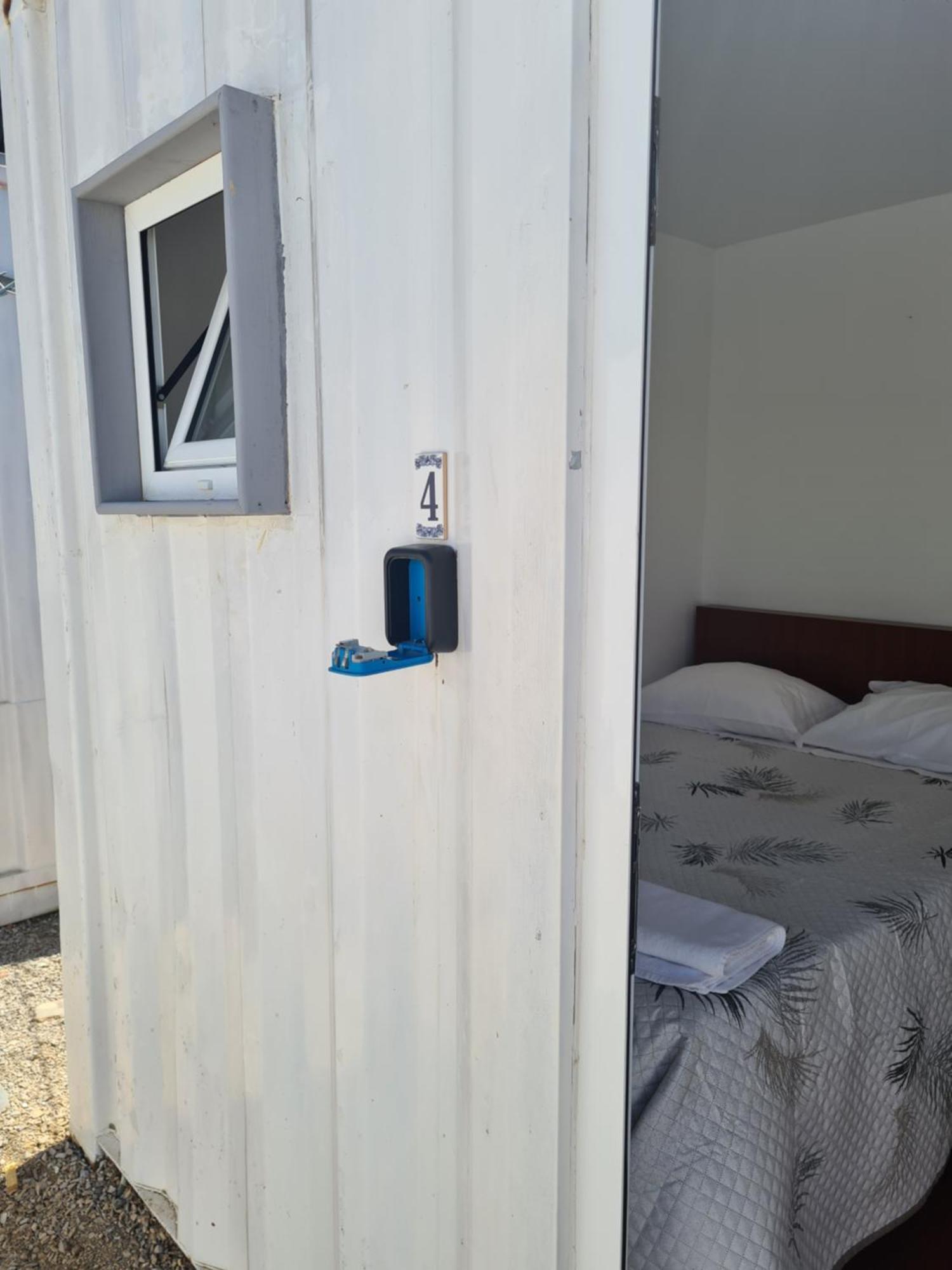Casa Vale Ecotainer Pansiyon Lisboa Dış mekan fotoğraf