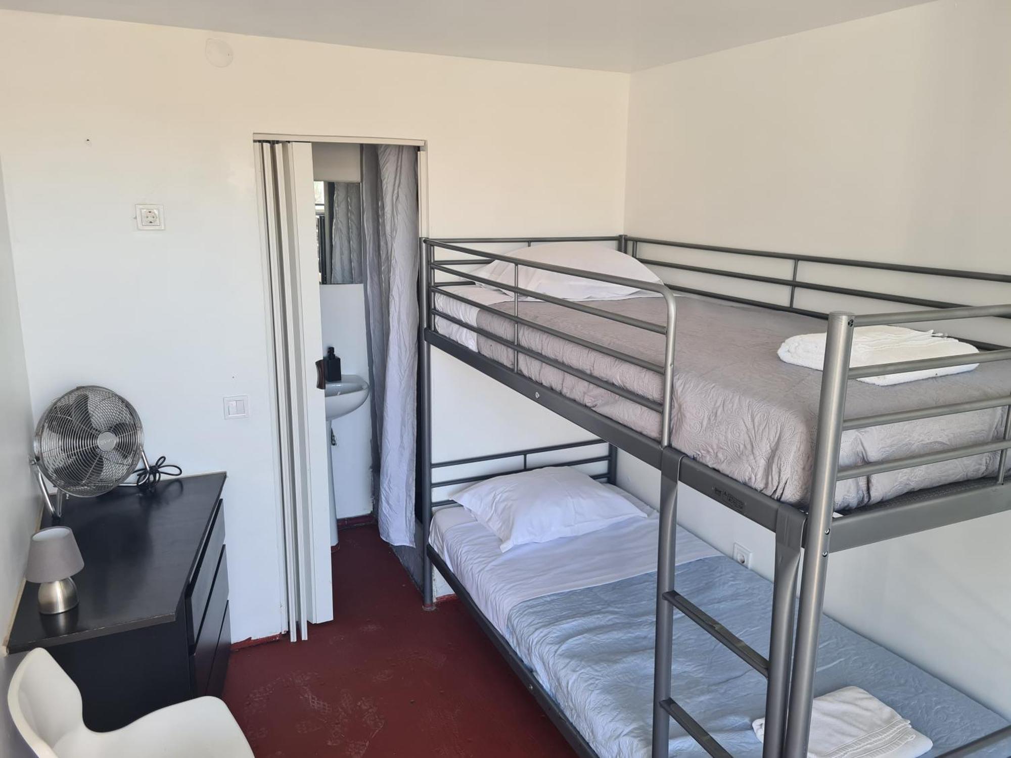 Casa Vale Ecotainer Pansiyon Lisboa Dış mekan fotoğraf